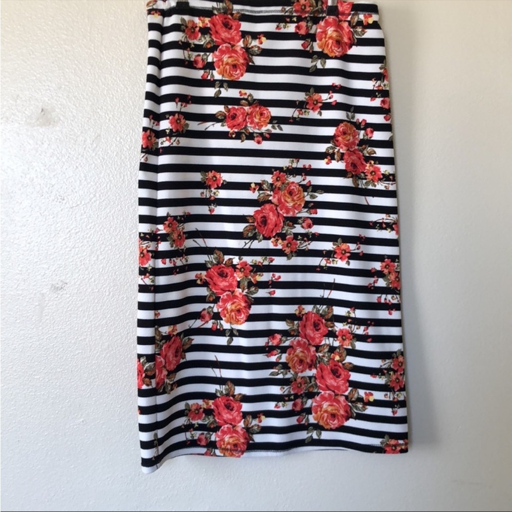 Nuggles skirt